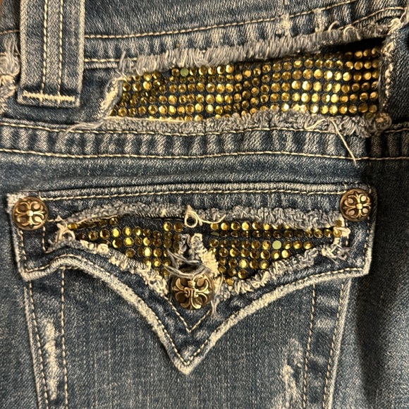 Miss Me bling jeans size 31. - Picture 4 of 6